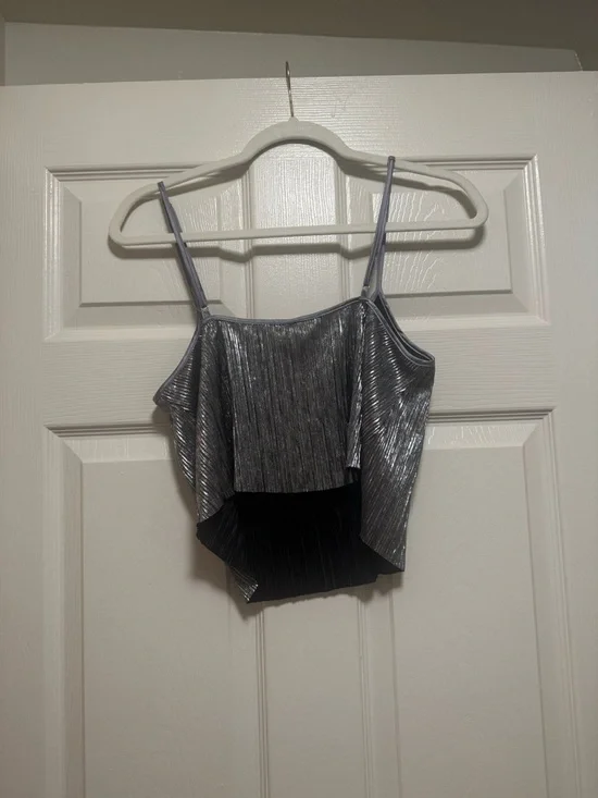Victoria’s Secret Silver Shimmer Pleated Cami - Picture 7 of 10
